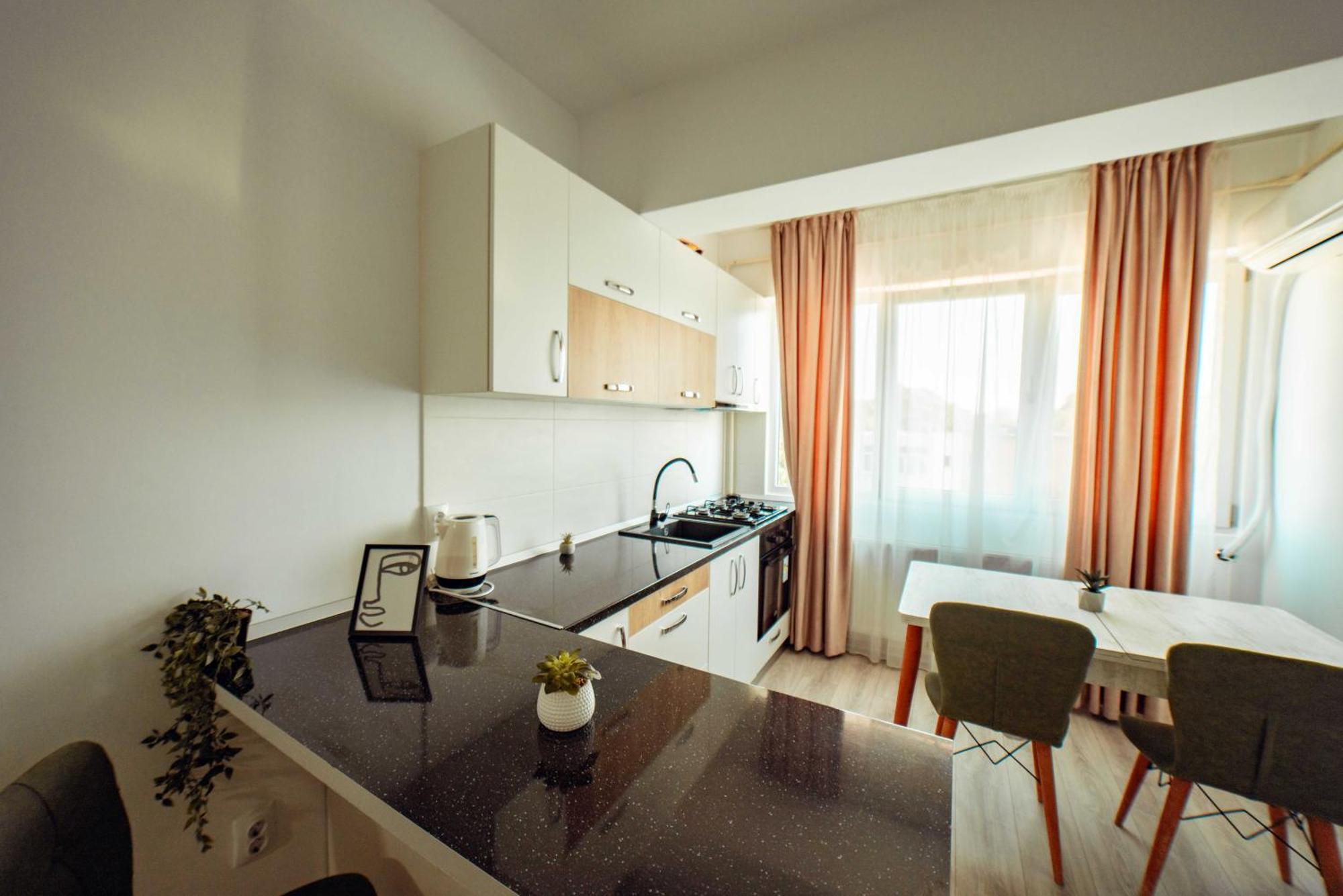 Cozy Apartments - One Residence Iasi Bagian luar foto