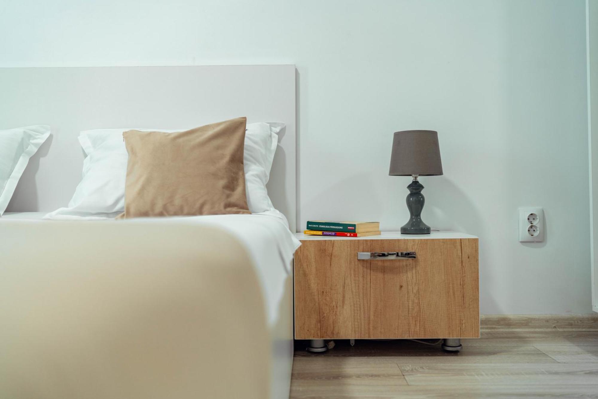 Cozy Apartments - One Residence Iasi Bagian luar foto